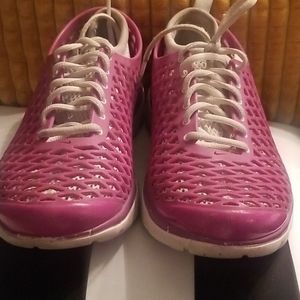 Pink Nikes (Used-No box)